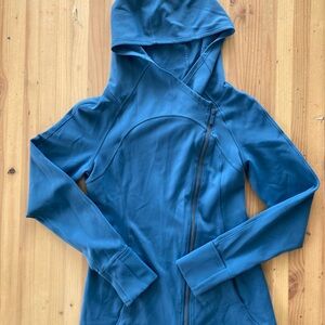 Lululemon Every Journey Blue Hooded Jacket Size 6 Asymmetrical Full Zip
